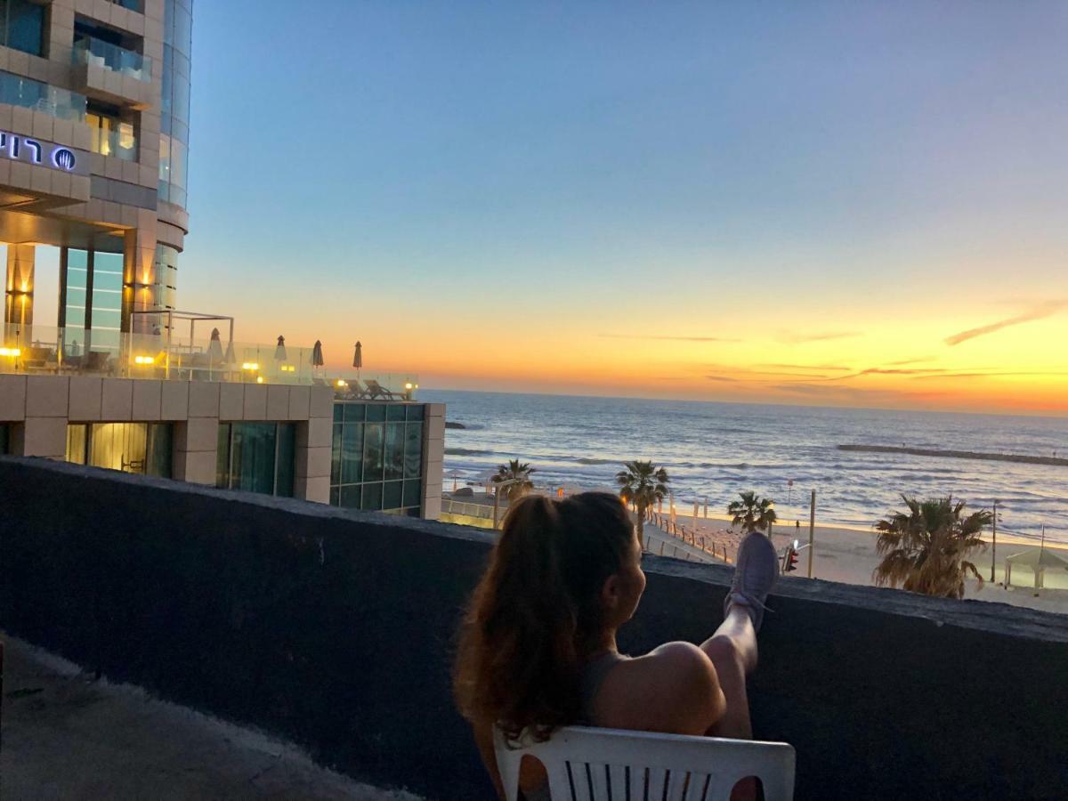 תל אביב Beach Front Rooftop Apartment מראה חיצוני תמונה